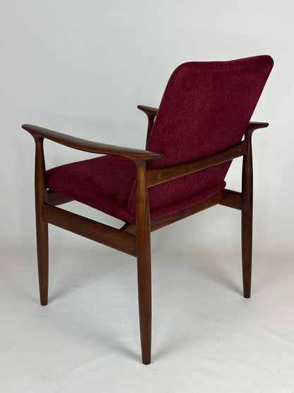 Back View of a dining chair, brand is Parker Furniture, Restoration in Sydney by Covesmore. Available online for sale.