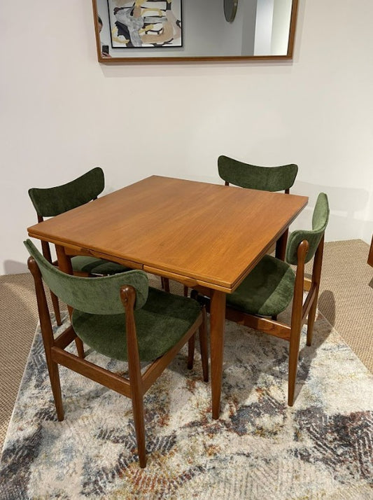 Parker 140 table and Parker 108 chairs, green upholstery. Fully refurbished by the Ex Parker People™ in Sydney. 